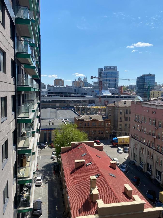 Modern Classic 2 Bedroom Apartment Near Most City Dnyipropetrovszk Kültér fotó