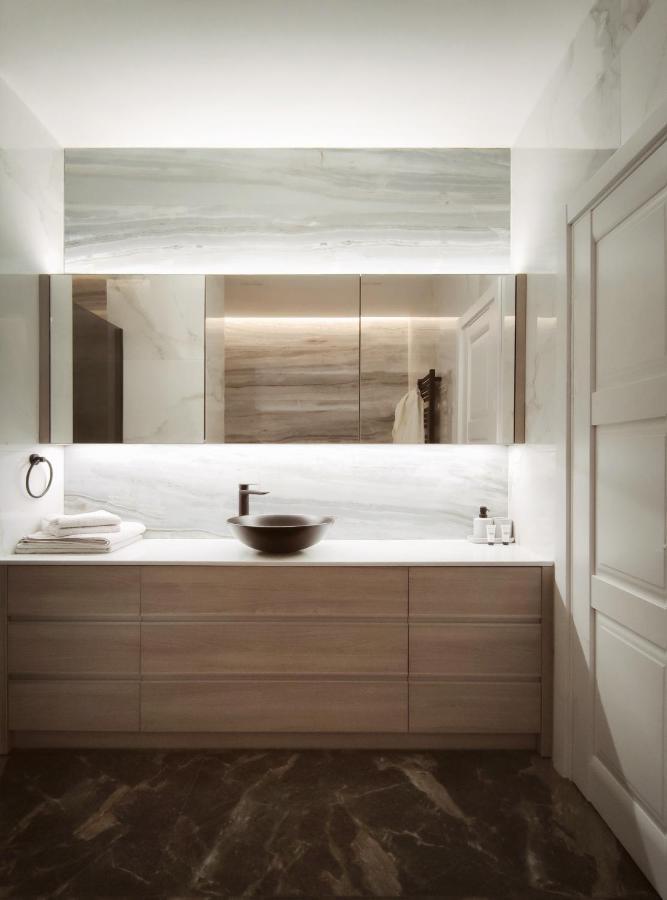 Modern Classic 2 Bedroom Apartment Near Most City Dnyipropetrovszk Kültér fotó